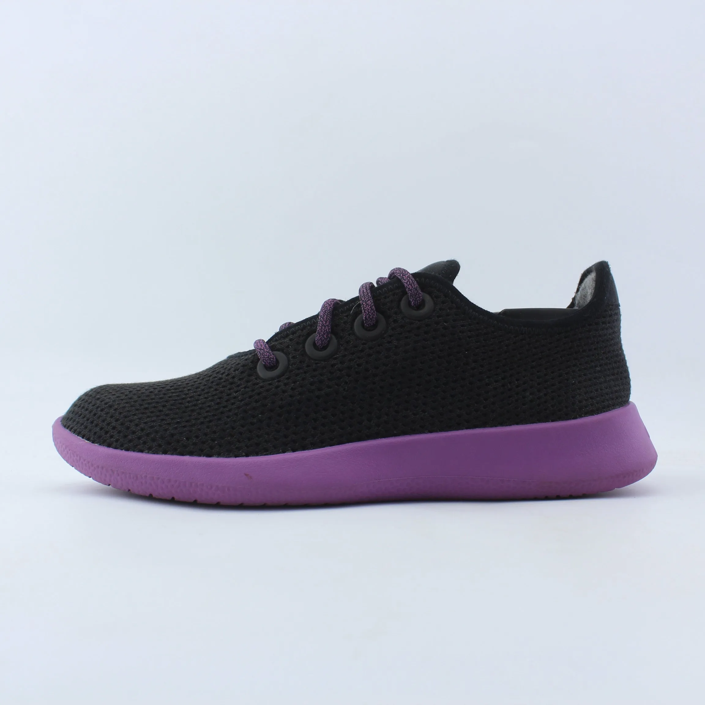 Allbirds Tree Runners - LIMITED EDITION: Natural Black (Lux Purple Sole) EX