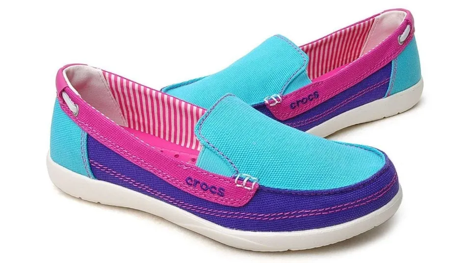 Crocs Walu Canvas Loafer Aqua Fuchia