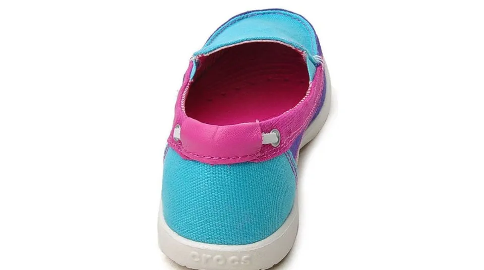 Crocs Walu Canvas Loafer Aqua Fuchia