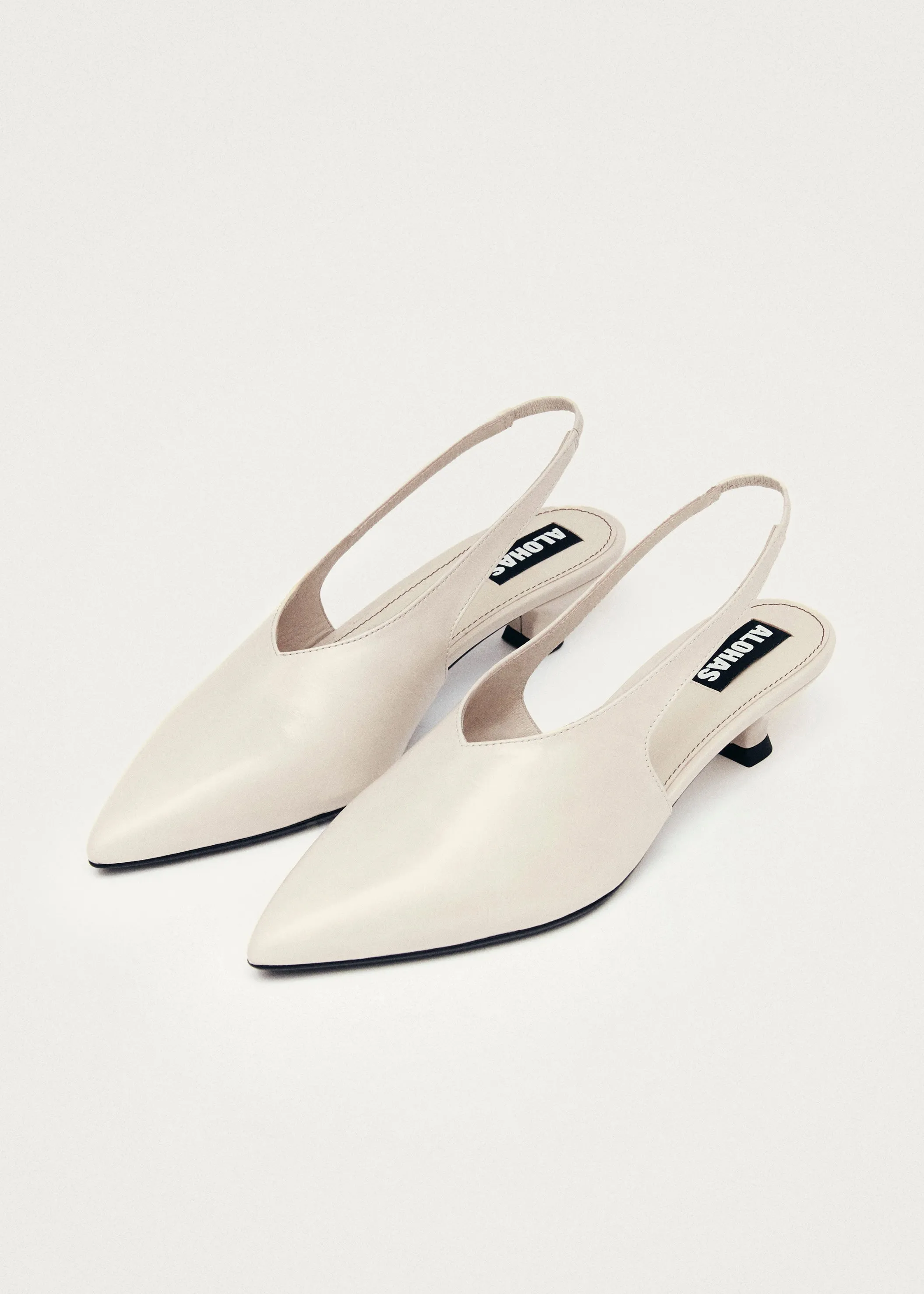 Eros Cream Leather Pumps