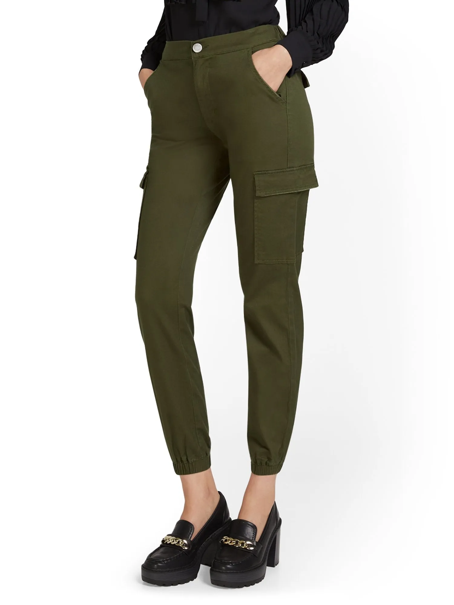 High-Waisted Cargo Jogger Pant