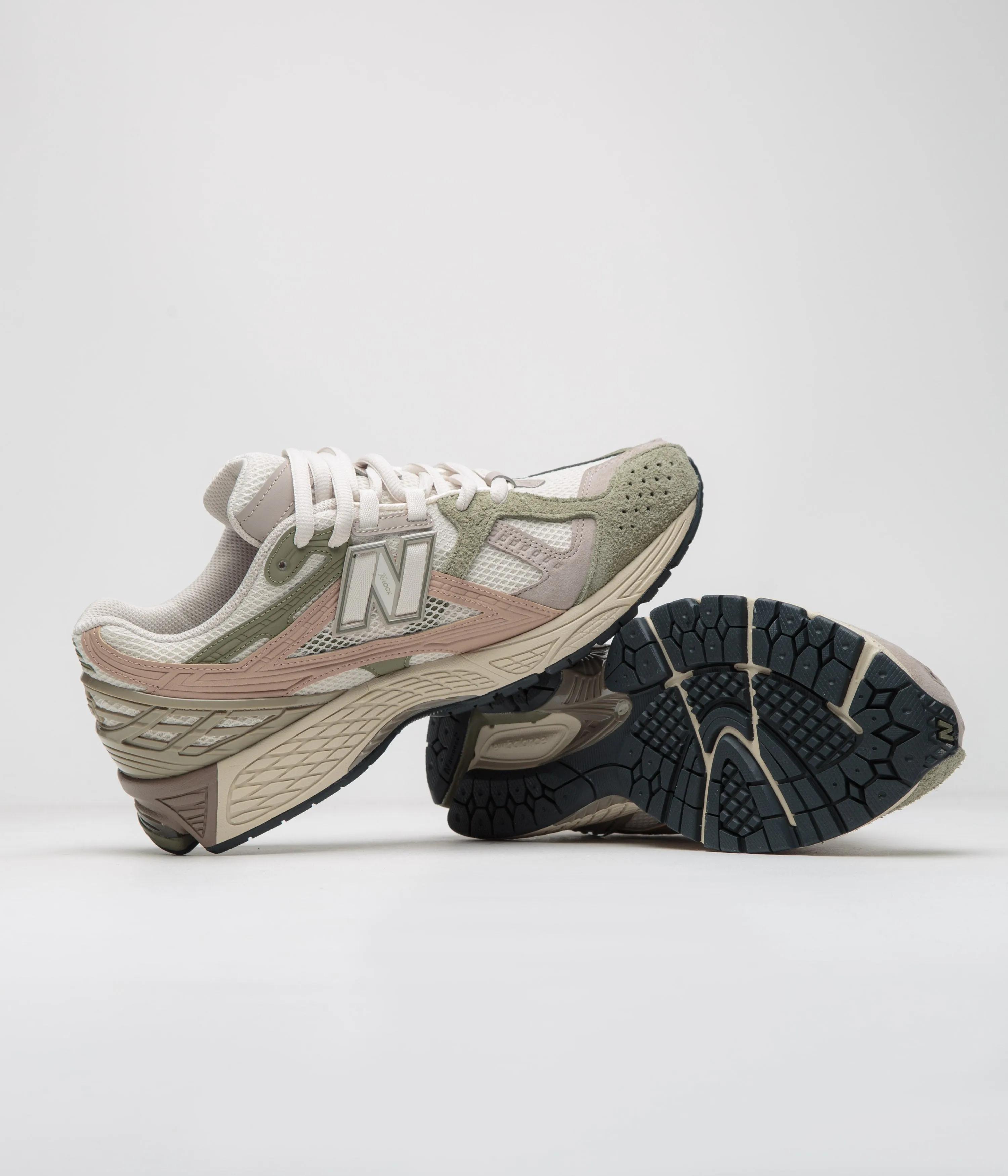 New Balance 1906 Shoes - Linen / Dark Olivine