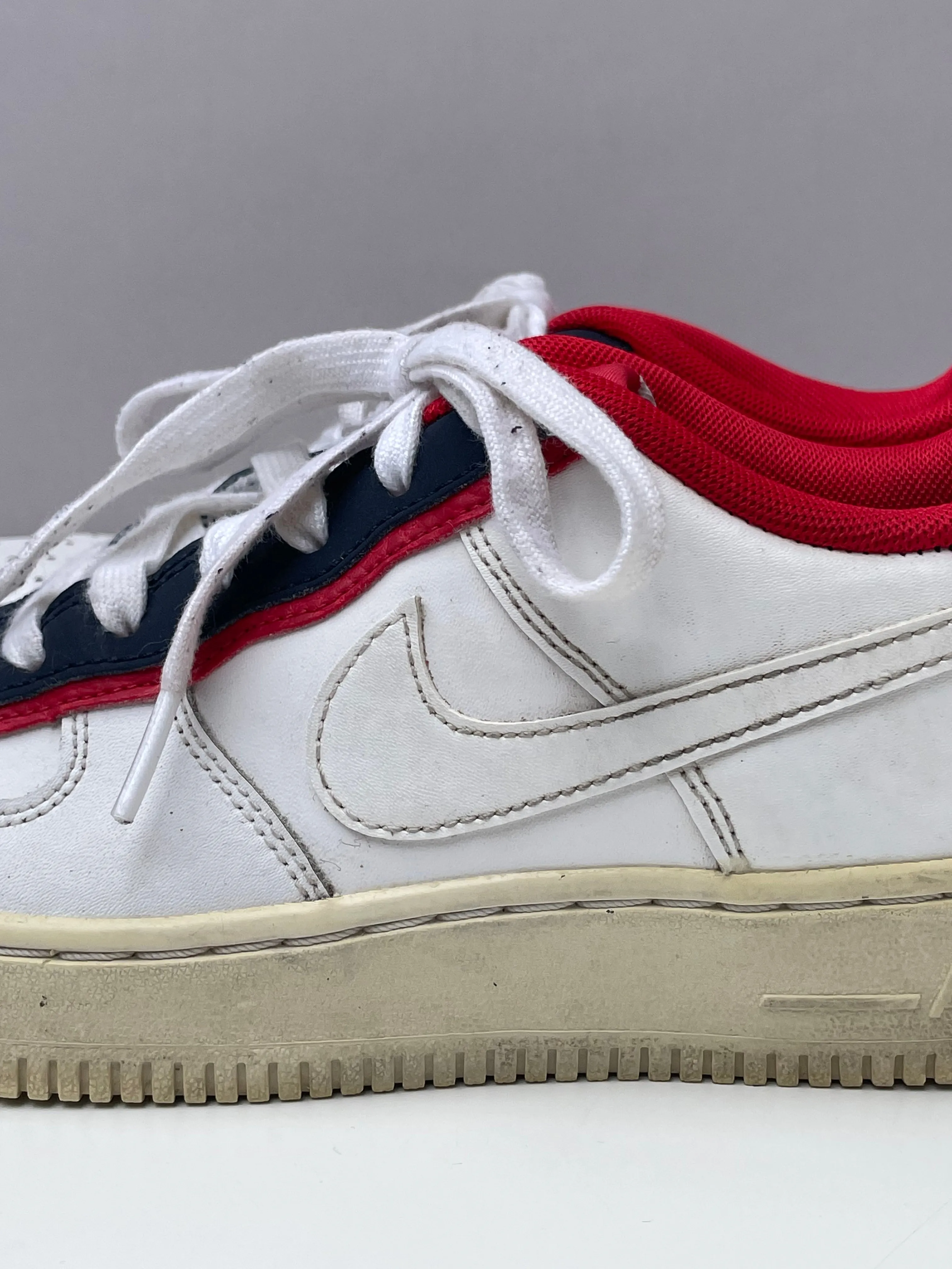 Nike Air Force 1 DBL White Red Obsidian Low Sneakers