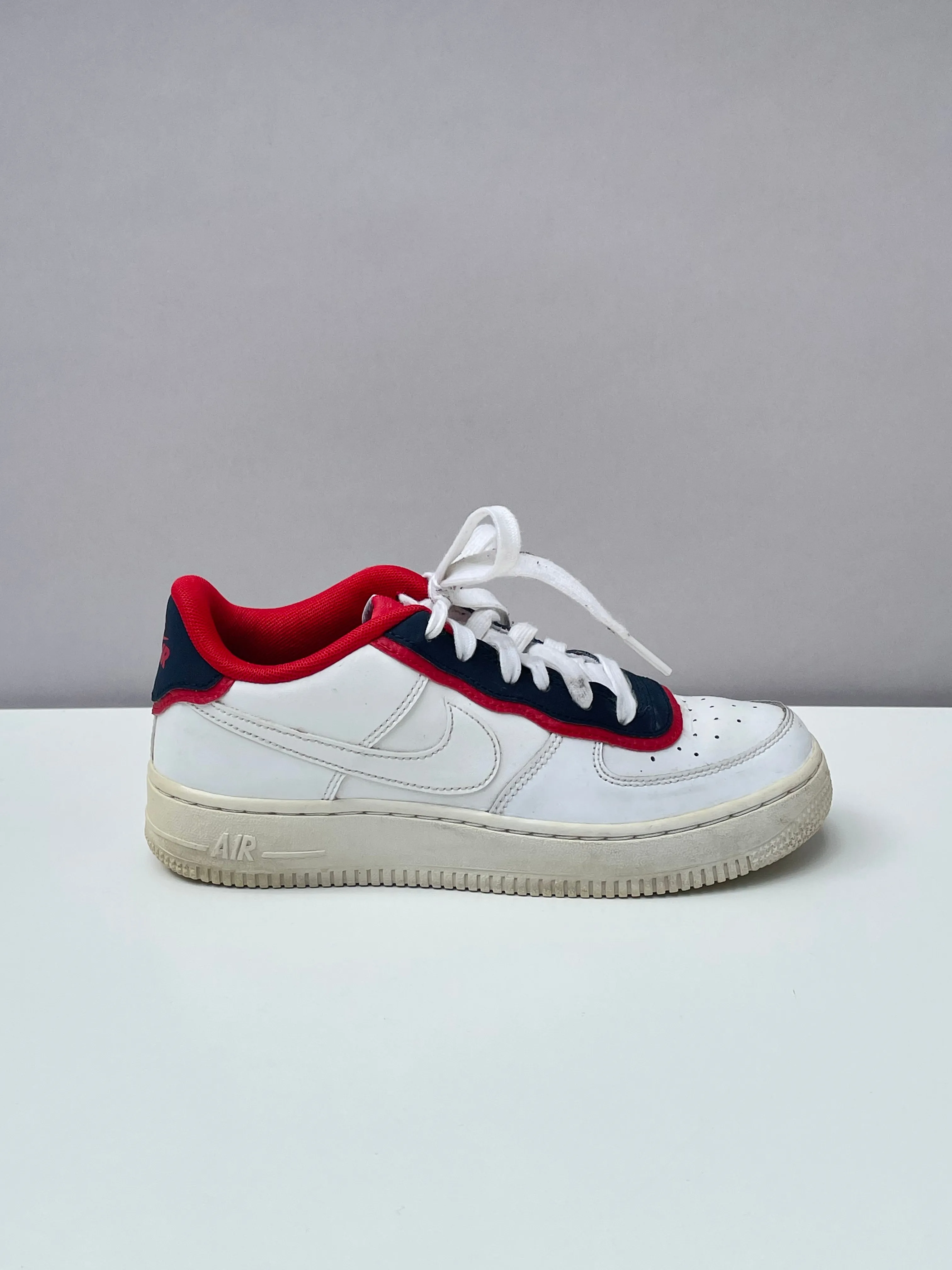 Nike Air Force 1 DBL White Red Obsidian Low Sneakers