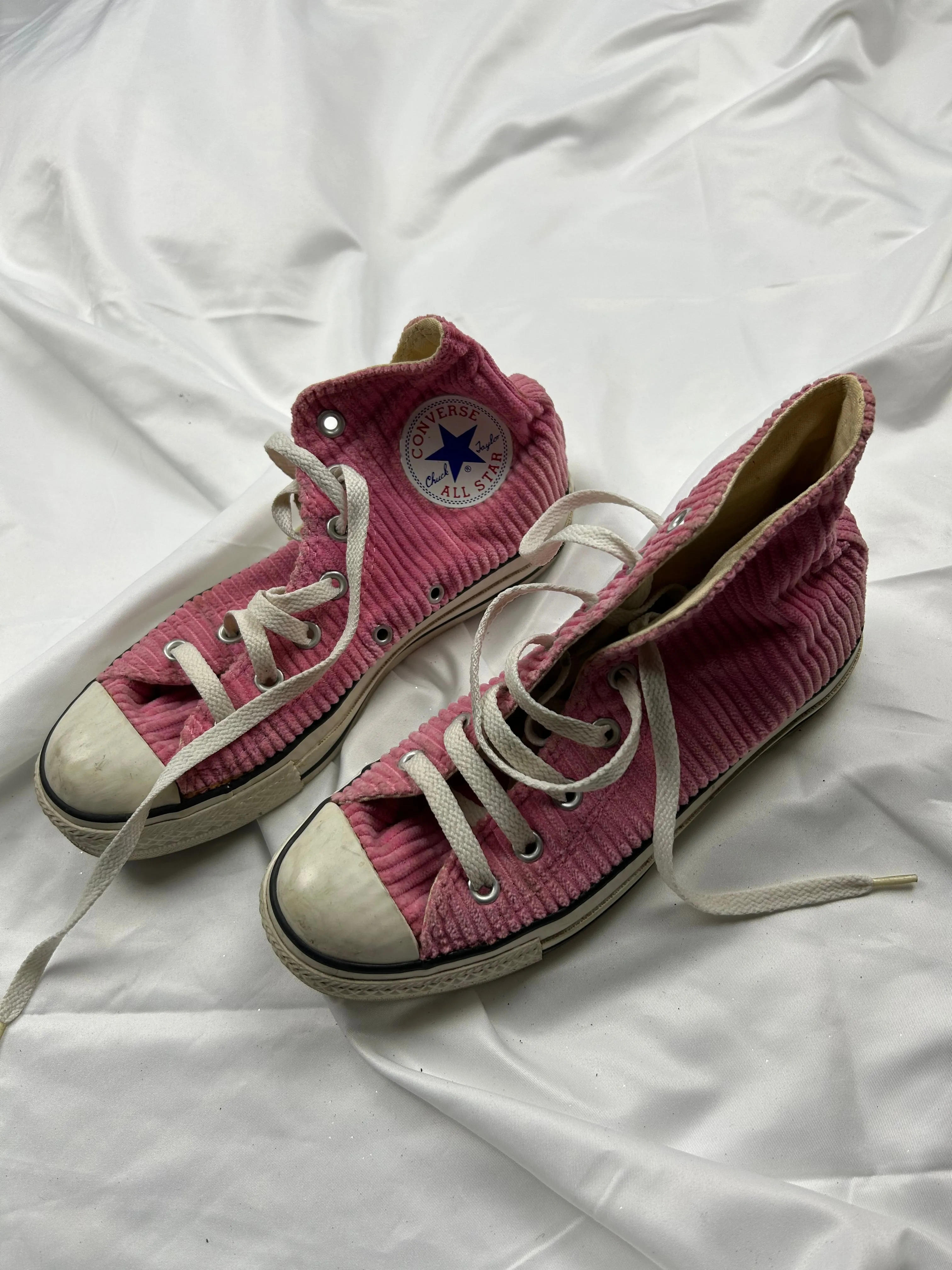 Pink ribbed velvet trainers (37)