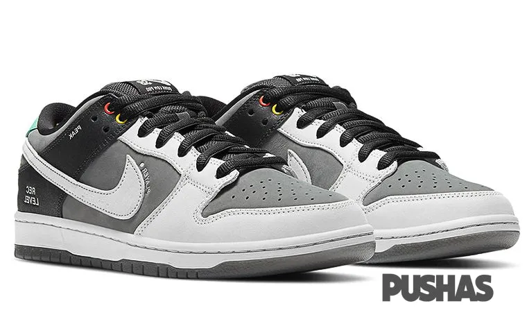 SB Dunk Low VX1000