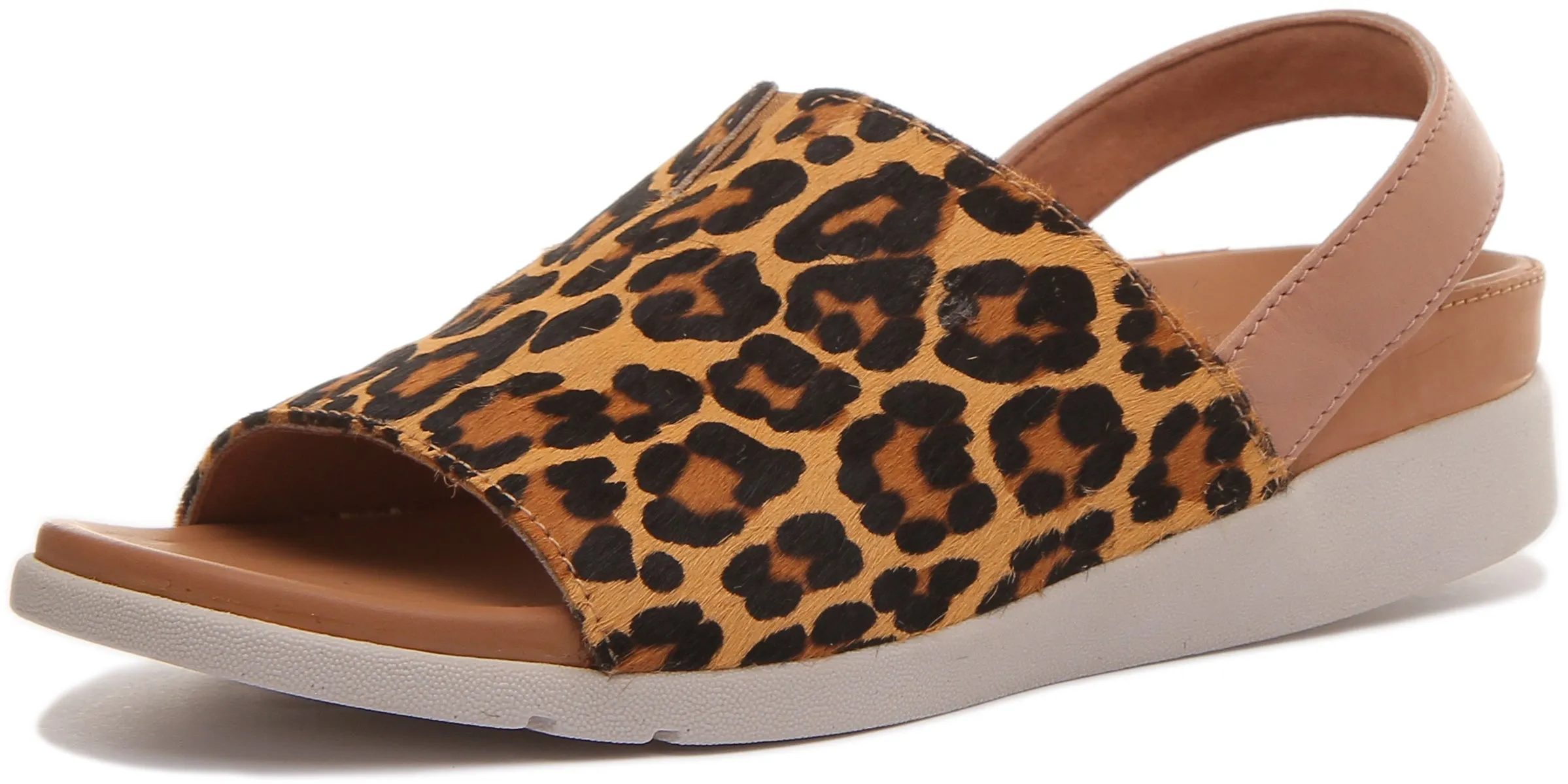 Strive Mara In Leopard For Women