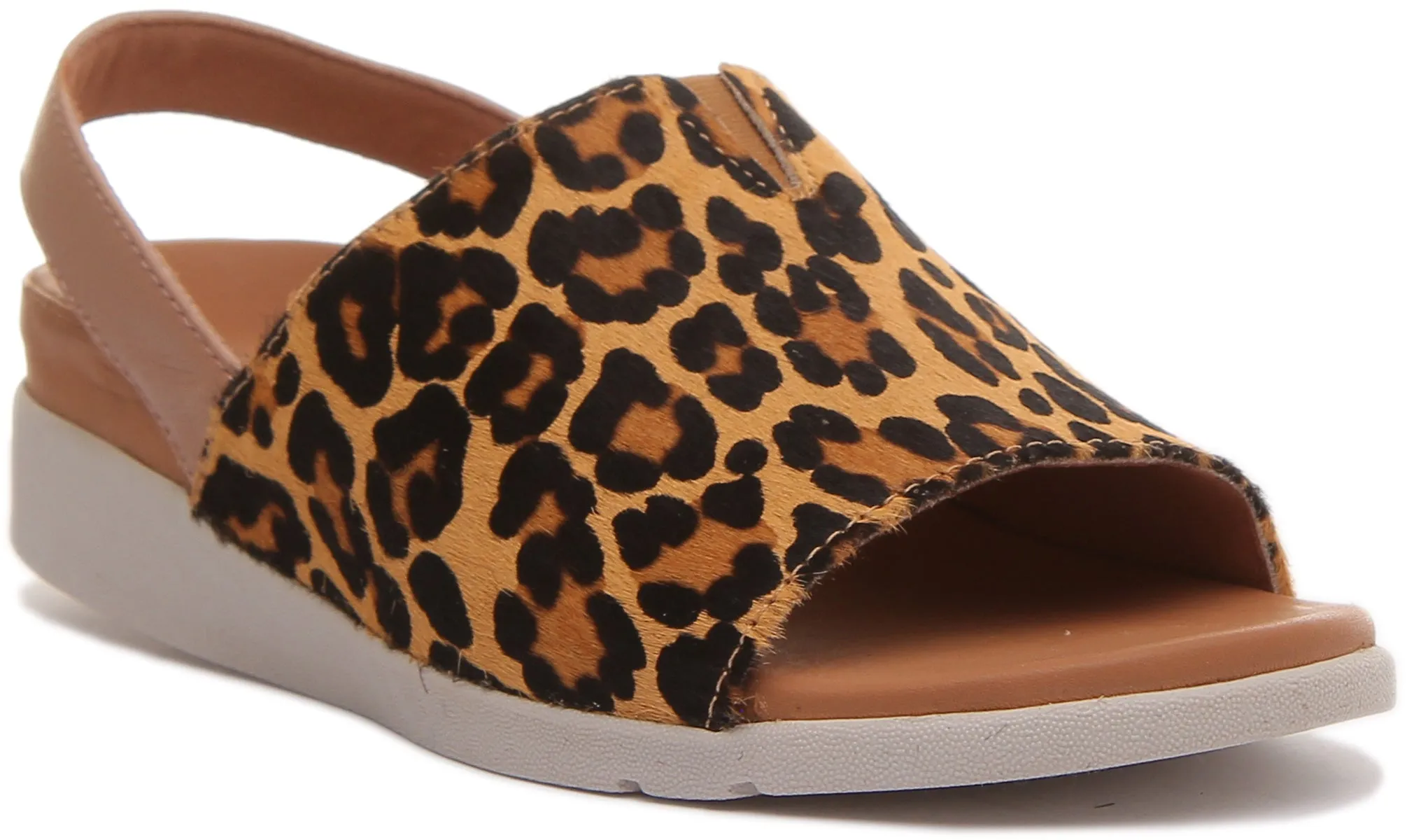 Strive Mara In Leopard For Women