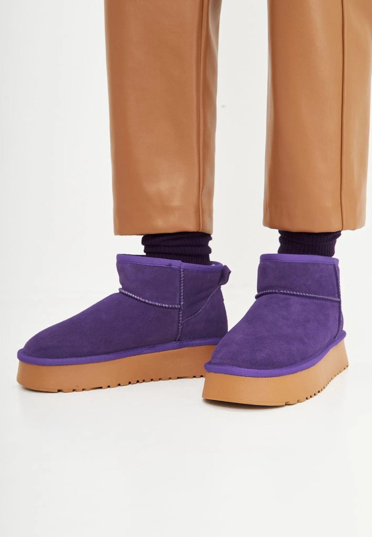 Suede Platform Winter Boots - Lilac