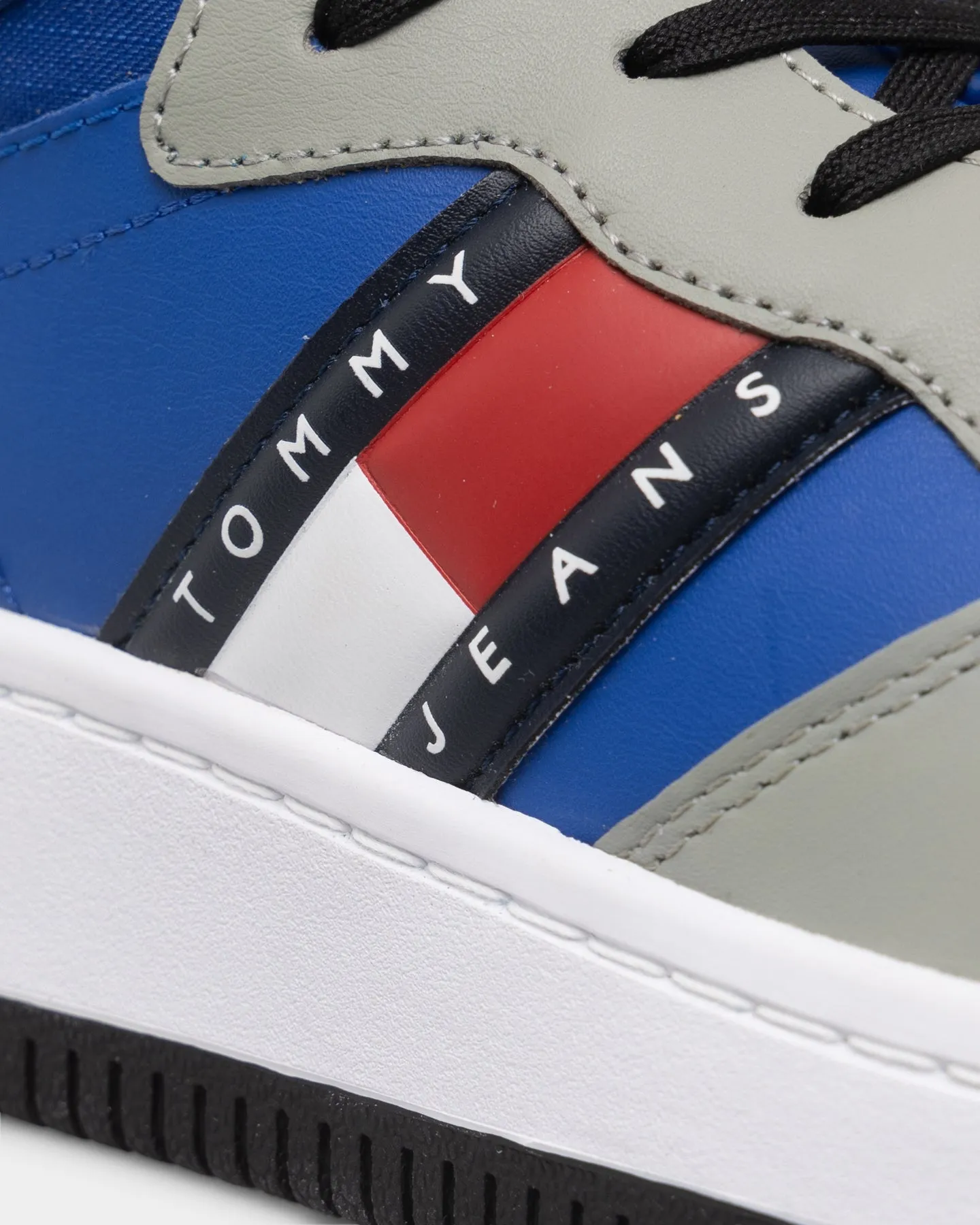 Tommy Jeans Mid Pop Basketball Trainers Cobalt