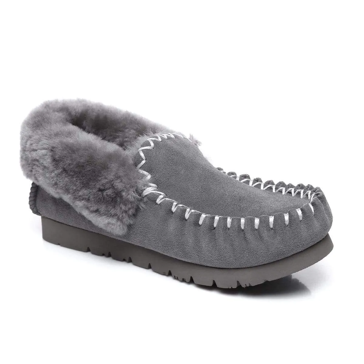 UGG Premium Traditional Moccasin