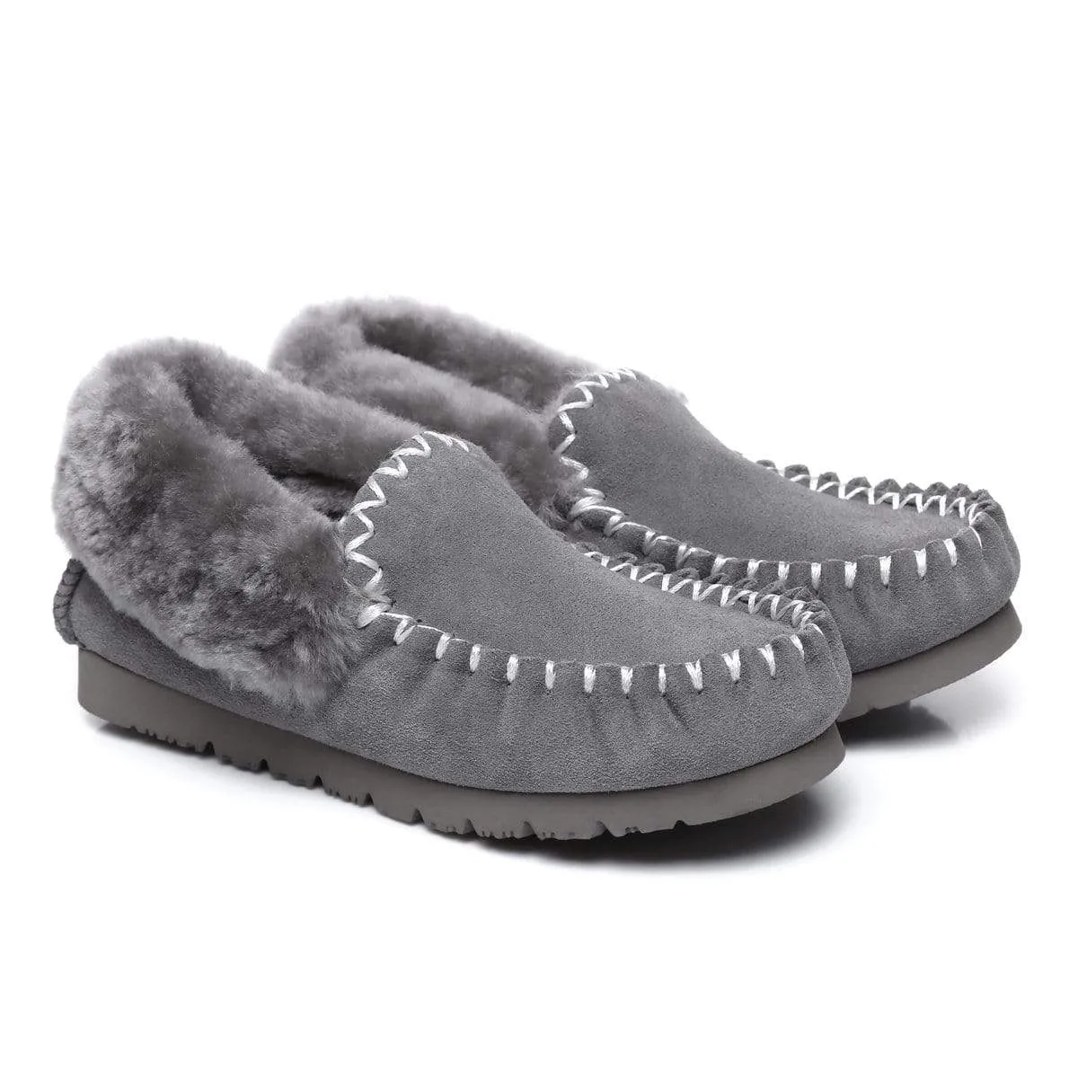 UGG Premium Traditional Moccasin